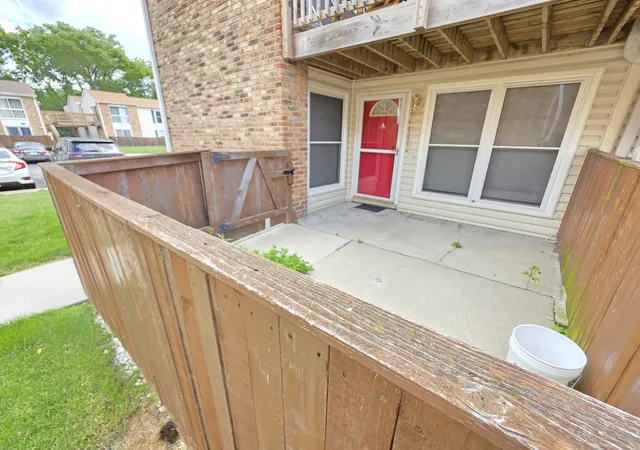 19th image of 1950 Kenilworth Cir #A, Hoffman Estates, IL 60169 | MLS# 12682646