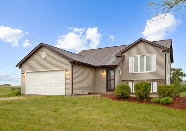1st image of 3765 N Il State Route 71, Sheridan, IL 60551 | MLS# 12682671