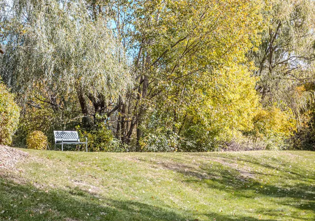 2nd image of 801 N Mclean Blvd, Elgin, IL 60123