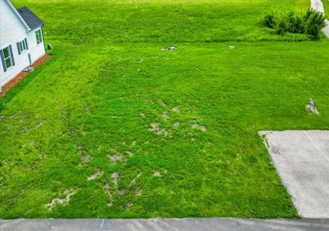 3rd image of 2076 Waters Edge Dr, Minooka, IL 60447 | MLS# 12682687