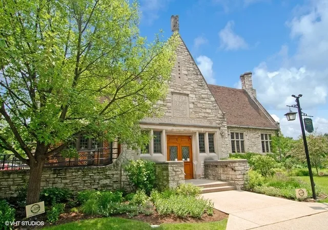 32nd image of 292 E Burlington St, Riverside, IL 60546 | MLS# 12682693