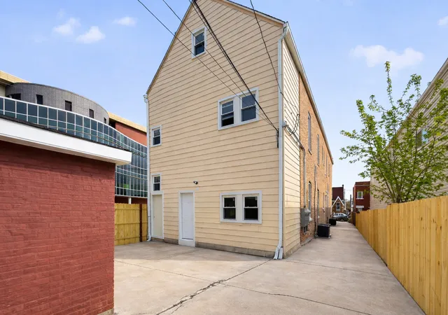 19th image of 5400 W 23rd St, Cicero, IL 60804 | MLS# 12682695