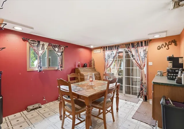 2nd image of 28616 W Benjamin Ave, Spring Grove, IL 60081 | MLS# 12682718