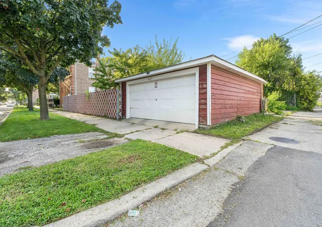 Homes for sale in Chicago, IL | 8459 S Marshfield Ave, Chicago, IL 60620 | MLS# 12682729