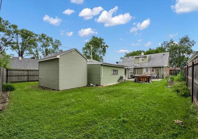 Photo 31 of Single family home for sale at 8949 Olympic Dr, Bridgeview, IL 60455 | MLS# 12682761 | Listing updated on 2026-08-09