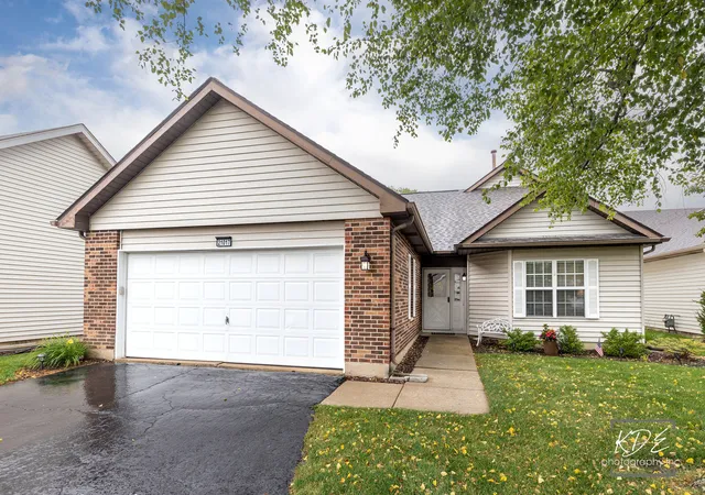 Photo 1 of Single family home for sale at 21017 W Hazelnut Ln, Plainfield, IL 60544 | MLS# 12682764 | Listing updated on 2026-08-09