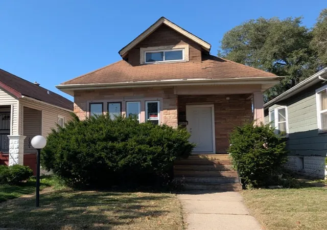 1st image of 10522 S Eggleston Ave, Chicago, IL 60628 | MLS# 12682773