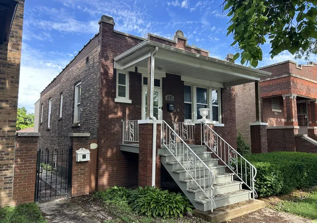 1st image of 2639 Cuyler Ave, Berwyn, IL 60402 | MLS# 12682791