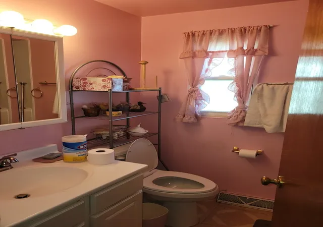 3rd image of 11759 S Laflin St, Chicago, IL 60643 | MLS# 12682799