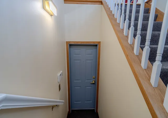 5th image of 2665 W Warren Blvd, Chicago, IL 60612