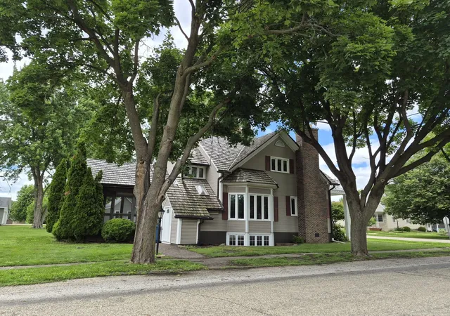 2nd image of 304 N Central Ave, Ladd, IL 61329 | MLS# 12682814