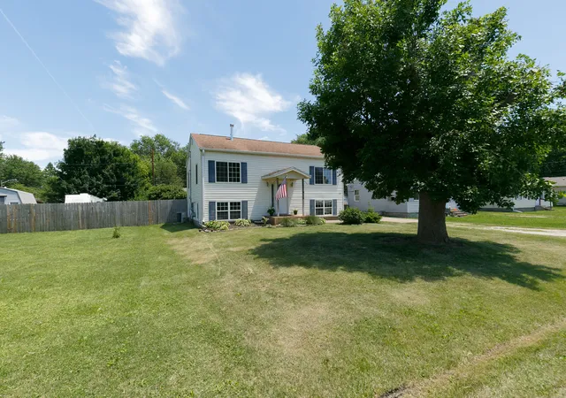 Homes for sale in Colona, IL | 614 6th St, Colona, IL 61241 | MLS# 12682872