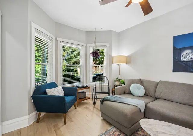 Homes for sale in Chicago, IL | 4626 N Kilbourn Ave, Chicago, IL 60630 | MLS# 12682881
