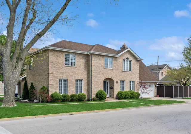 Homes for sale in Norridge, IL | 4647 N Thatcher Ave, Norridge, IL 60706 | MLS# 12682986