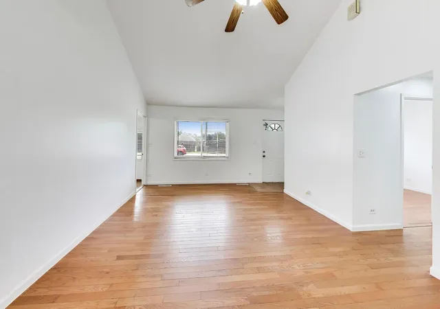 5th image of 119 W Elmwood Ave, West Chicago, IL 60185 | MLS# 12683041