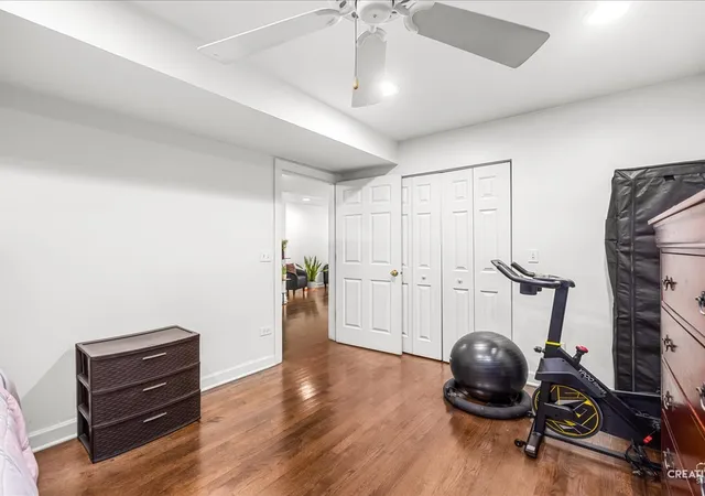 Homes for sale in Chicago, IL | 3335 W Byron Street, Chicago, IL 60618 | Houzeo