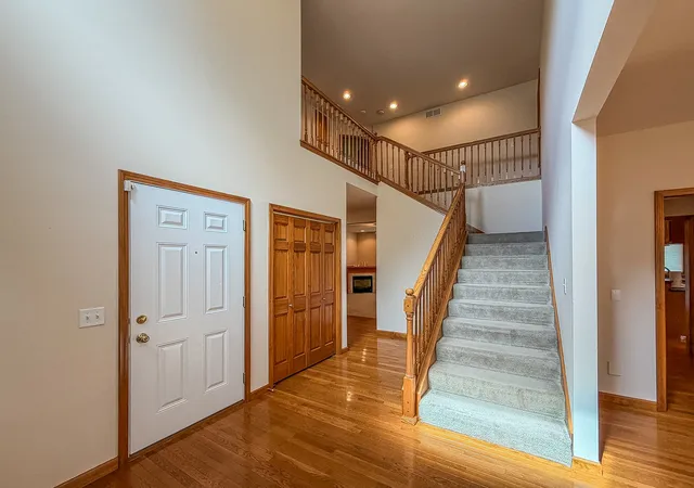 5th image of 2903 Wynstone Dr, Champaign, IL 61822 | MLS# 12683060
