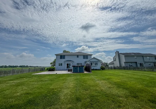 61st image of 2903 Wynstone Dr, Champaign, IL 61822 | MLS# 12683060