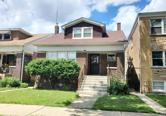 1st image of 4158 W Wellington Ave, Chicago, IL 60641 | MLS# 12683123