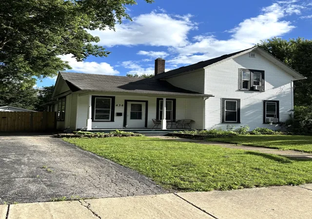 Homes for sale in Batavia, IL | 434 Cleveland Ave, Batavia, IL 60510 | MLS# 12683185