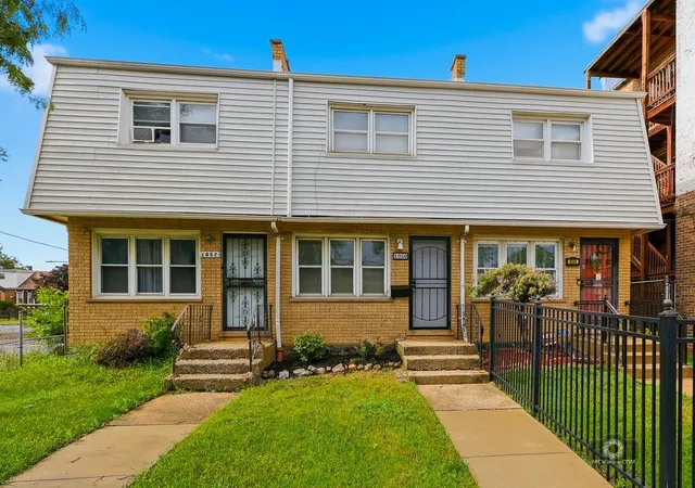 Homes for sale in Chicago, IL | 1050 W 87 St, Chicago, IL 60620 | MLS# 12683189