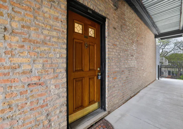 Homes for sale in Chicago, IL | 4938 S Drexel Blvd, Chicago, IL 60615