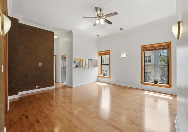 Homes for sale in Chicago, IL | 4938 S Drexel Blvd, Chicago, IL 60615