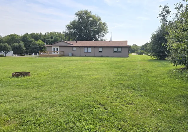 Photo 2 of Single family home for sale at 110 Grayson Rd, Eldorado, IL 62930 | MLS# 12683243 | Listing updated on 2026-08-29