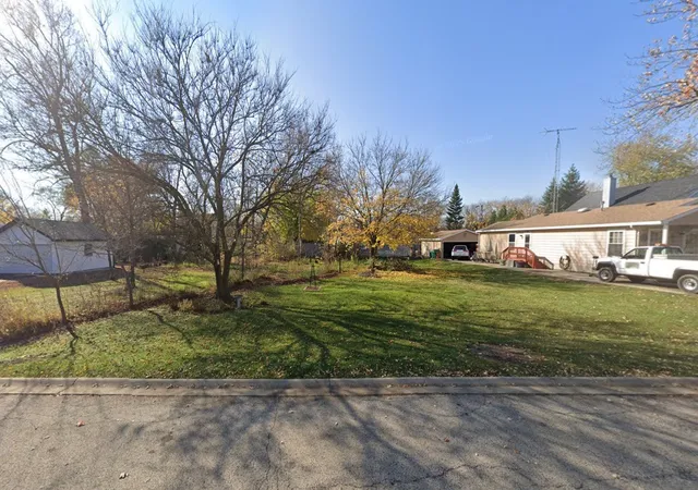 Homes for sale in Round Lake Beach, IL | 1304 Ardmore Dr, Round Lake Beach, IL 60073 | MLS# 12683297