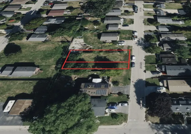 Homes for sale in Round Lake Beach, IL | 1316 N Oak Ave, Round Lake Beach, IL 60073 | MLS# 12683319