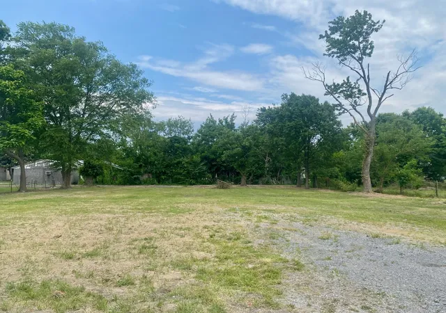 5th image of 206 S Horn S, West Frankfort, IL 62896 | MLS# 12683344