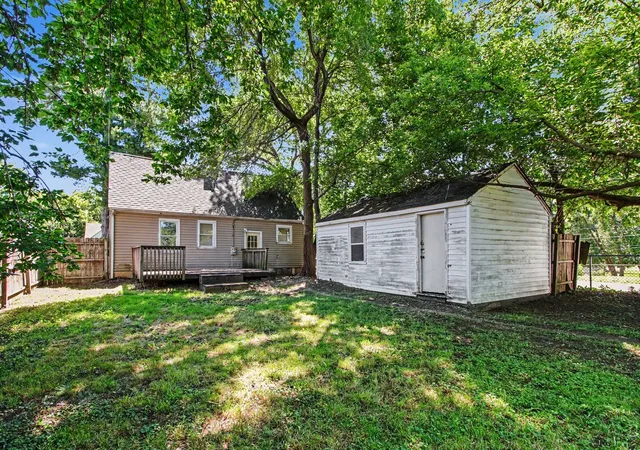 Homes for sale in Round Lake Beach, IL | 1424 Pine Grove Ave, Round Lake Beach, IL 60073 | MLS# 12683361