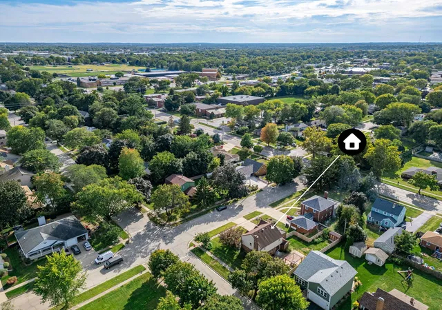 Homes for sale in Elgin, IL | 1300 Wolff Ave, Elgin, IL 60123 | MLS# 12683362