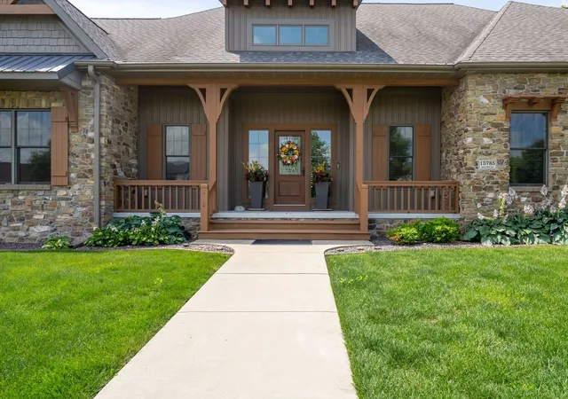 3rd image of 15785 Belfry Dr, Bloomington, IL 61705 | MLS# 12683382
