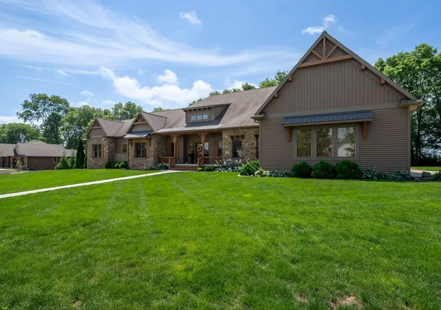5th image of 15785 Belfry Dr, Bloomington, IL 61705 | MLS# 12683382