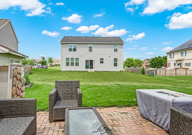 Homes for sale in Joliet, IL | 7801 Mossheather Dr, Joliet, IL 60431 | MLS# 12683393