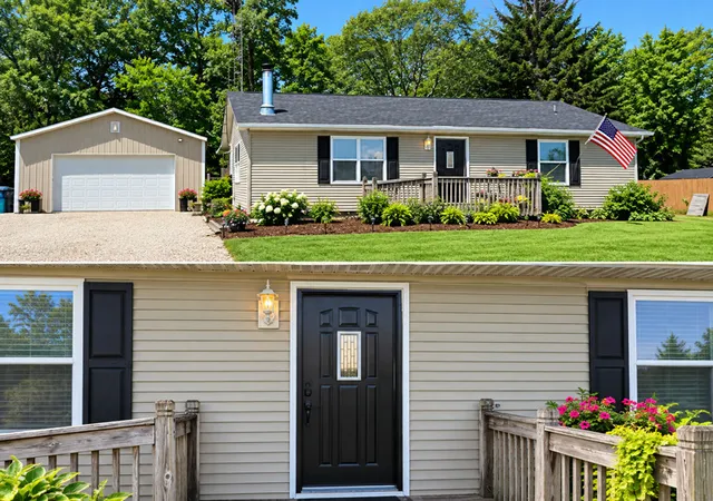 Photo 1 of Single family home for sale at 1605 N Il Rte 47, Morris, IL 60450 | MLS# 12683401 | Listing updated on 2026-09-21