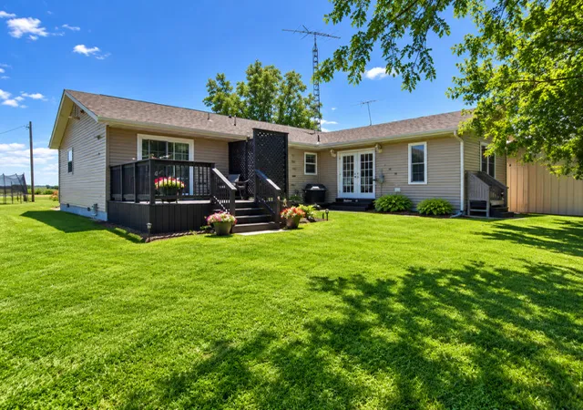 Photo 3 of Single family home for sale at 1605 N Il Rte 47, Morris, IL 60450 | MLS# 12683401 | Listing updated on 2026-09-21