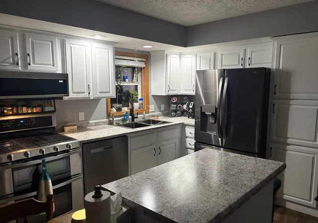 Photo 4 of Single family home for sale at 1605 N Il Rte 47, Morris, IL 60450 | MLS# 12683401 | Listing updated on 2026-09-21