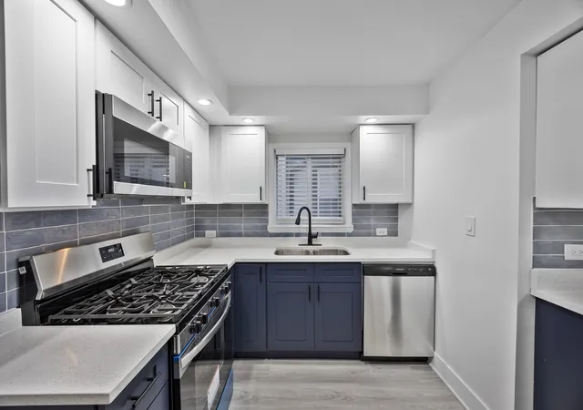 Homes for sale in Chicago, IL | 3447 N Osage Ave, Chicago, IL 60634 | MLS# 12683402