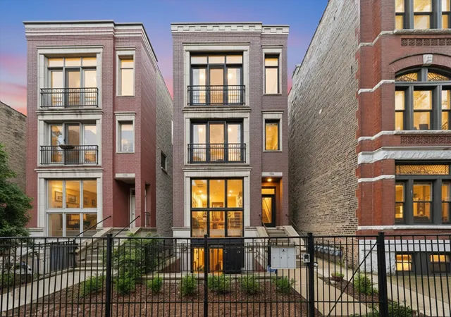 1st image of 1054 N Hermitage Ave #1, Chicago, IL 60622 | MLS# 12683407