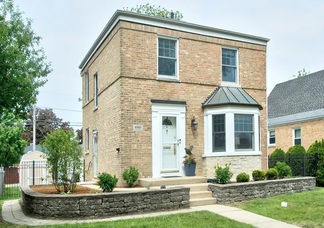 2nd image of 8310 N Oriole Ave, Niles, IL 60714 | MLS# 12683429
