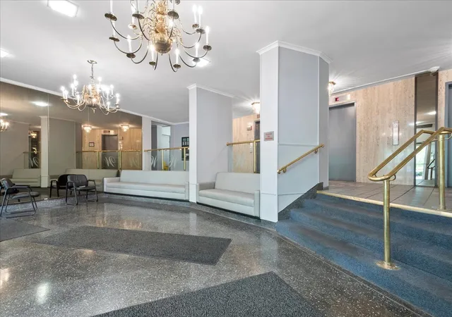 Homes for sale in Chicago, IL | 7141 N Kedzie Ave #601, Chicago, IL 60645 | MLS# 12683431