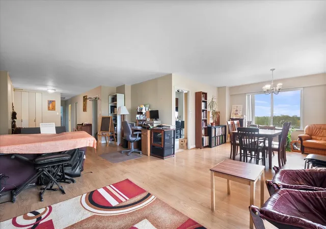 Homes for sale in Chicago, IL | 7141 N Kedzie Ave #601, Chicago, IL 60645 | MLS# 12683431