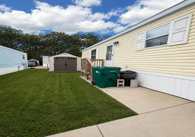Homes for sale in Chicago, IL | 4000 E 134th St #462, Chicago, IL 60633 | MLS# 12683477