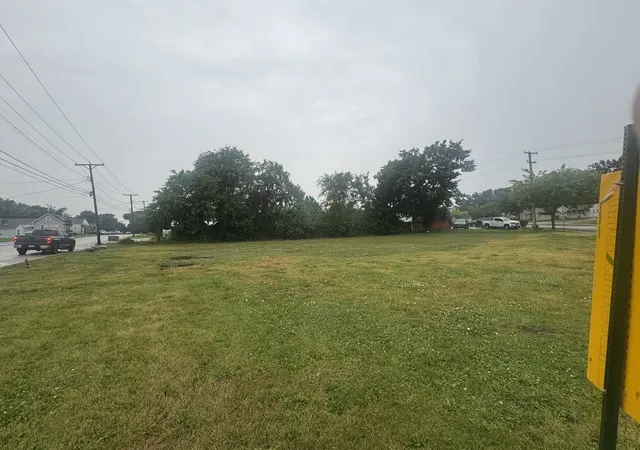 4th image of 15 Hill Ave, Aurora, IL 60505 | MLS# 12683488