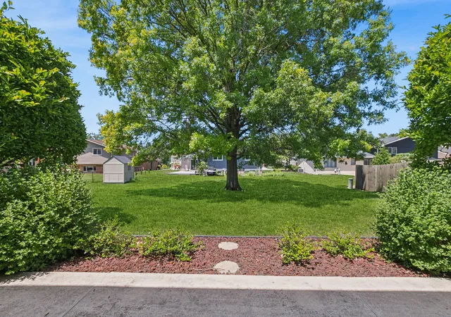 Homes for sale in Orland Park, IL | 11852 Oregon Trl, Orland Park, IL 60467 | MLS# 12683493