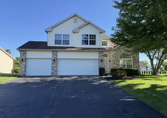 Homes for sale in Poplar Grove, IL | 470 Prairie Knoll Dr, Poplar Grove, IL 61065 | MLS# 12683511