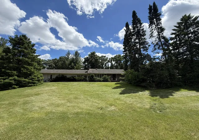 2nd image of 1842 Thomas Atkinson Rd, Inverness, IL 60067 | MLS# 12683559