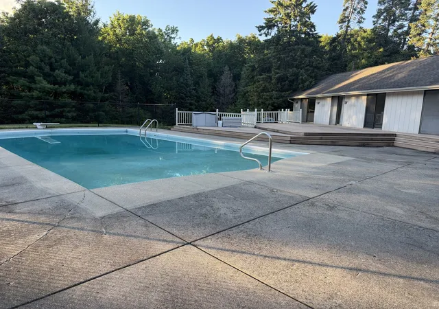4th image of 1842 Thomas Atkinson Rd, Inverness, IL 60067 | MLS# 12683559